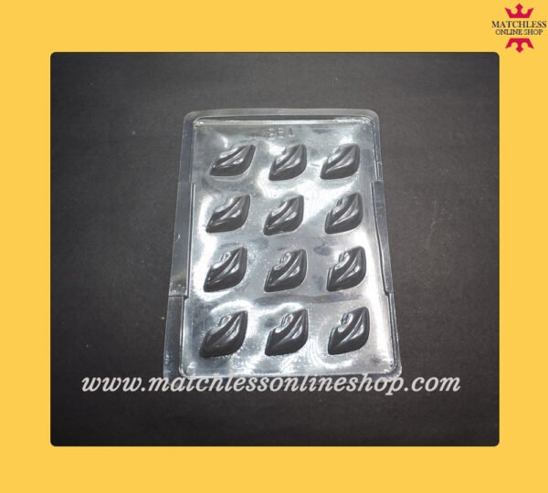 plastic pvc chocolate moulds lips shapes create beautiful chocolates lips shapes - matchless online shop supplier in delhi